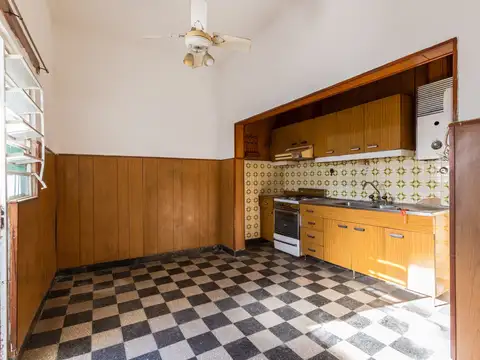 Depto Tipo Casa en Venta de 5 ambientes
