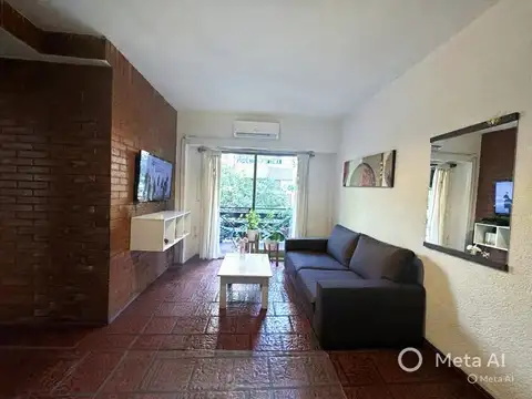 Angel Carranza 2300, Piso 2