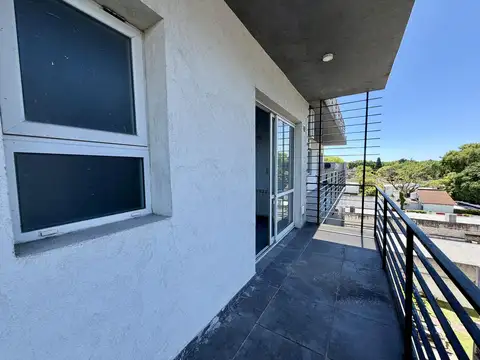 Departamento en Venta en Adrogue, Monoambiente amplio