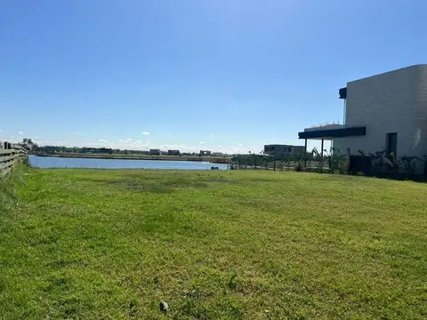 Terreno en Venta de 1042,0 m2