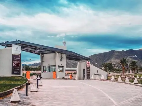 LOTE EN BARRIO ESTANCIA ROMERO DAY - EL CHALLAO