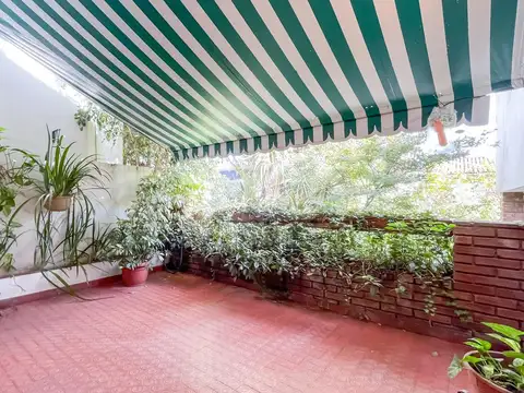 Depto Tipo Casa en Venta 60 años