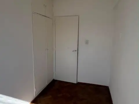 Departamento 5 ambientes con 1 baño