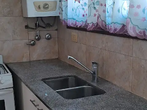 Bv. Avellaneda 1000, Piso 1