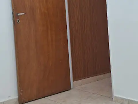 Departamento en venta en Echesortu, edificio sobre bulevar Avellaneda, excelente zona.