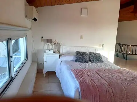 Depto Tipo Casa 4 ambientes con 1 baño