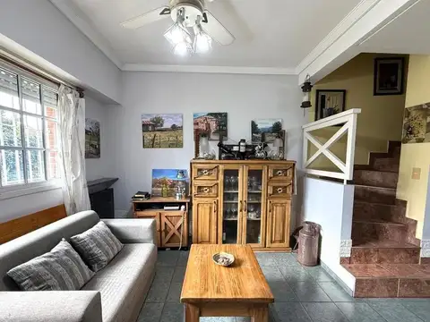 Departamento 4 ambientes con 2 baños