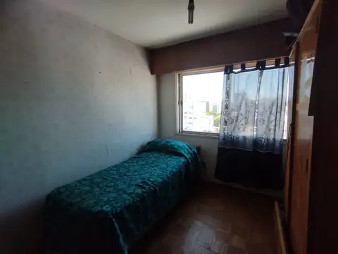 DEPARTAMENTO 2 DORMITORIOS VENTA LA PLATA + BALCON