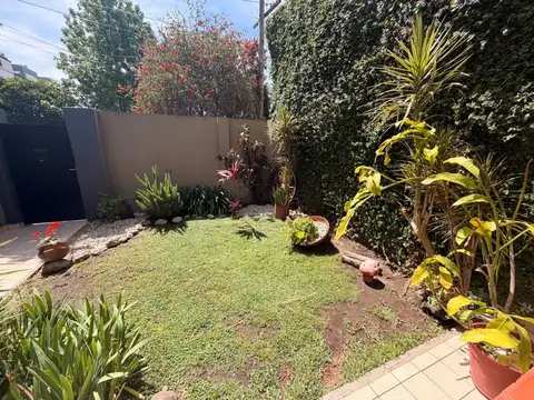 Almafuerte 3600, Piso PB