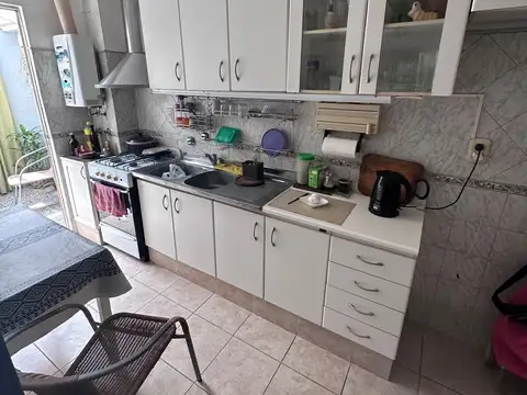 av nazca 2000, Piso 1ro