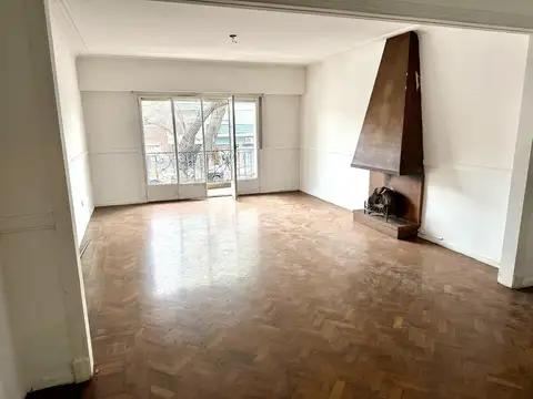 3 AMB AL FRENTE - 1ER PISO POR ESCALERA!