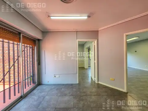 Oficina Monoambiente con 2 baños