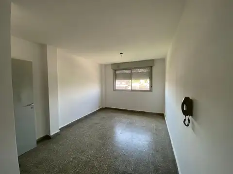 Ocampo 715 , Piso 03