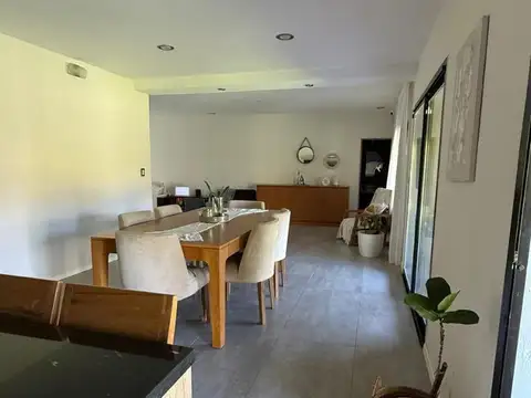 Casa en Fiasherton Av. Genova al 9400