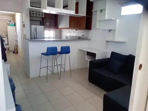 Gran Depto Monoambiente dividido c/ Baulera, Balcón y Parrilla, Parque chacabuco