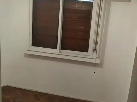 Depto 2 amb en Liniers