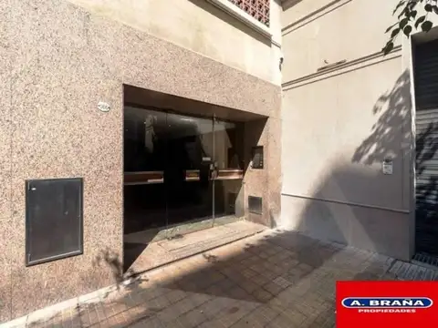 Departamento en Alquiler en Monserrat, $ 900.000