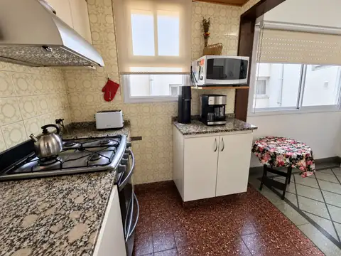 Depto Tipo Casa 5 ambientes con 2 baños