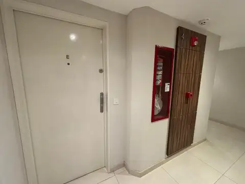 Avenida DIRECTORIO 200, Piso 4