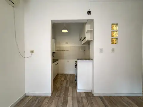 Venta PH de 2 dormitorios con patio barrio Pichincha, Rosario