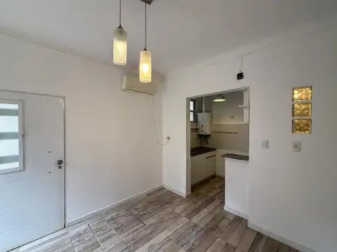 Depto Tipo Casa Monoambiente con 1 baño