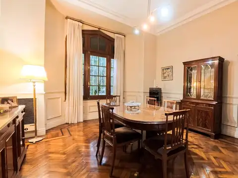 Casa 6 ambientes con 3 baños