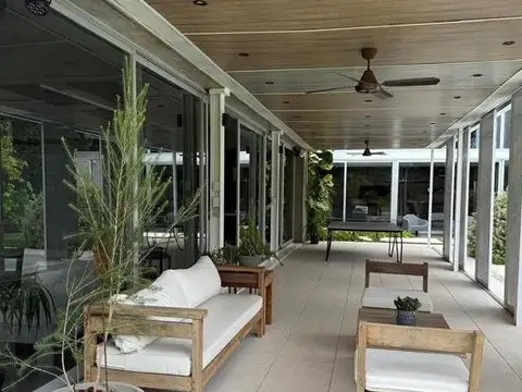 Casa en Venta en Rosario, USD 1.850.000