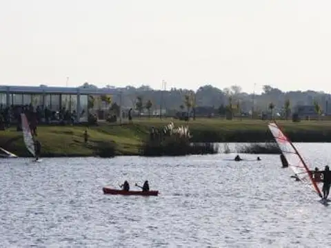 Lote Financiado en Puertos del Lago - Barrio Amarras