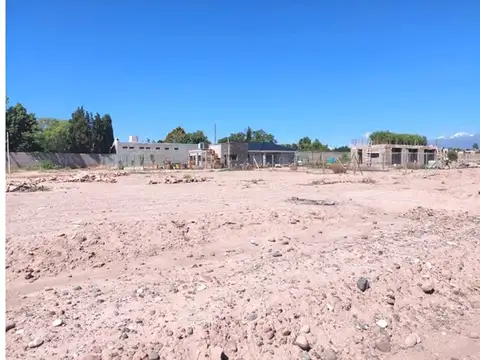 Venta Lote 300m2 B°Priv La Cañada Gllén. Apto PH.