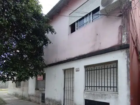 MERLO ESTEBAN - (3F)