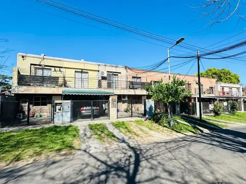 Zapiola 500, Piso PB