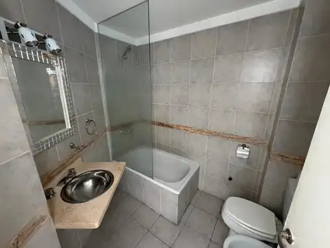 Departamento en Alquiler en Ramos Mejia, $ 800.000