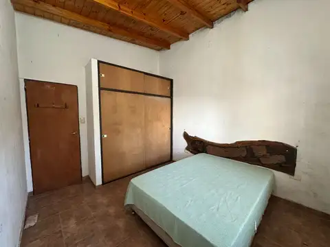 Venta casa 3 ambientes Paso del Rey Pileta Quincho