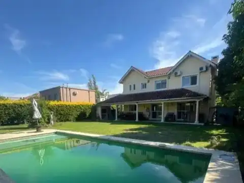 Casa en Venta de 4 dormitorios