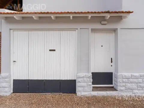 Depto Tipo Casa en Venta de 4 ambientes