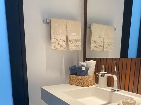 Departamento en Alquiler Temporal con 1 cocheras