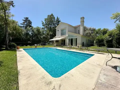 Casa en Venta en San Vicente, USD 330.000