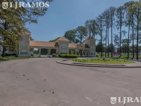 Terreno - Los Pinares C. Club