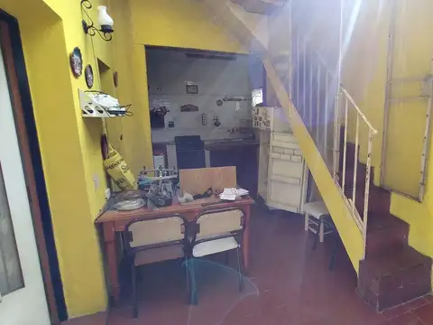 Depto Tipo Casa en Venta con 1 cocheras