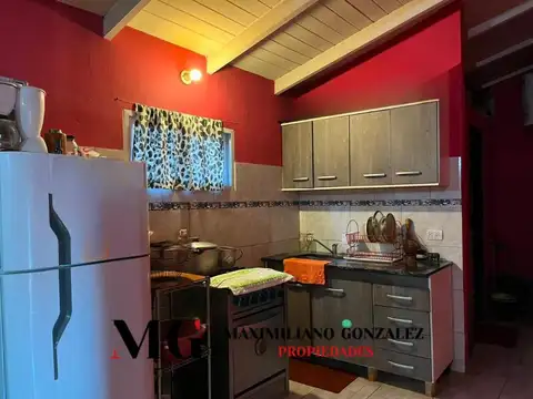 Casa en Venta con 2 cocheras