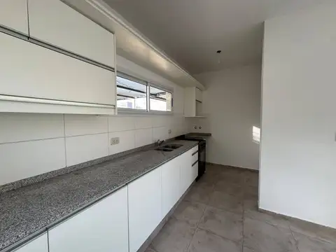 Casa en Alquiler en Villa Catalina, $ 1.250.000