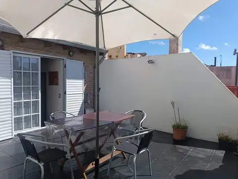 Esteban de Luca 2200