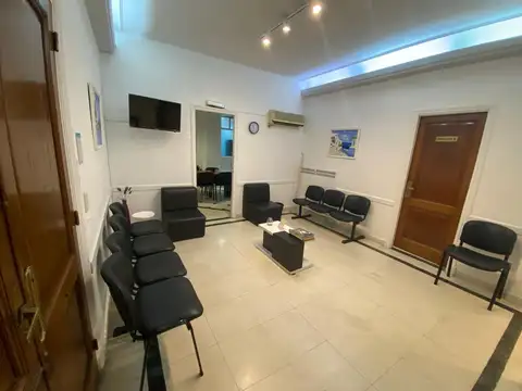 Oficina en Venta en Recoleta, USD 200.000