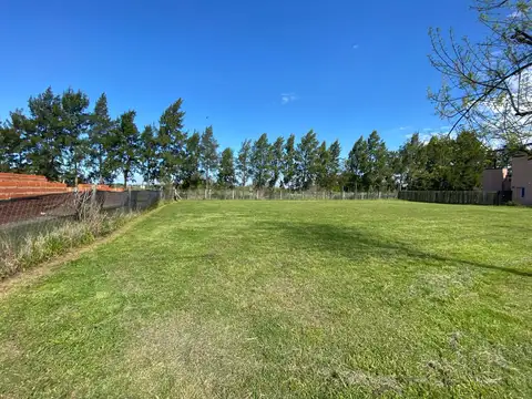 Excelente Lote en Venta En Barrio Altos del Casco