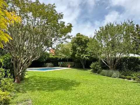Venta lote en acassuso