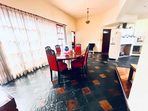 Cochera en Venta Fija
