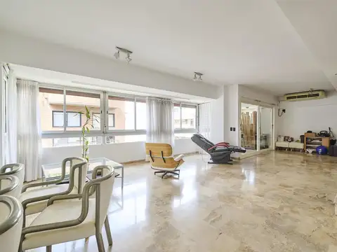 Departamento en Venta de 5 dormitorios