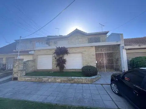 Casa en venta en Banfield