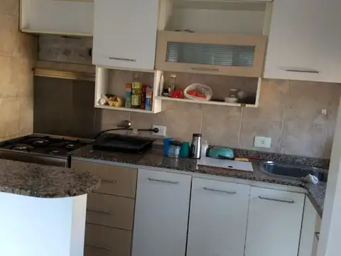 Depto Tipo Casa en Alquiler de 3 dormitorios