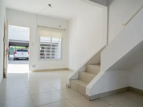 Departamento en Venta en Bernal Oeste, USD 56.000